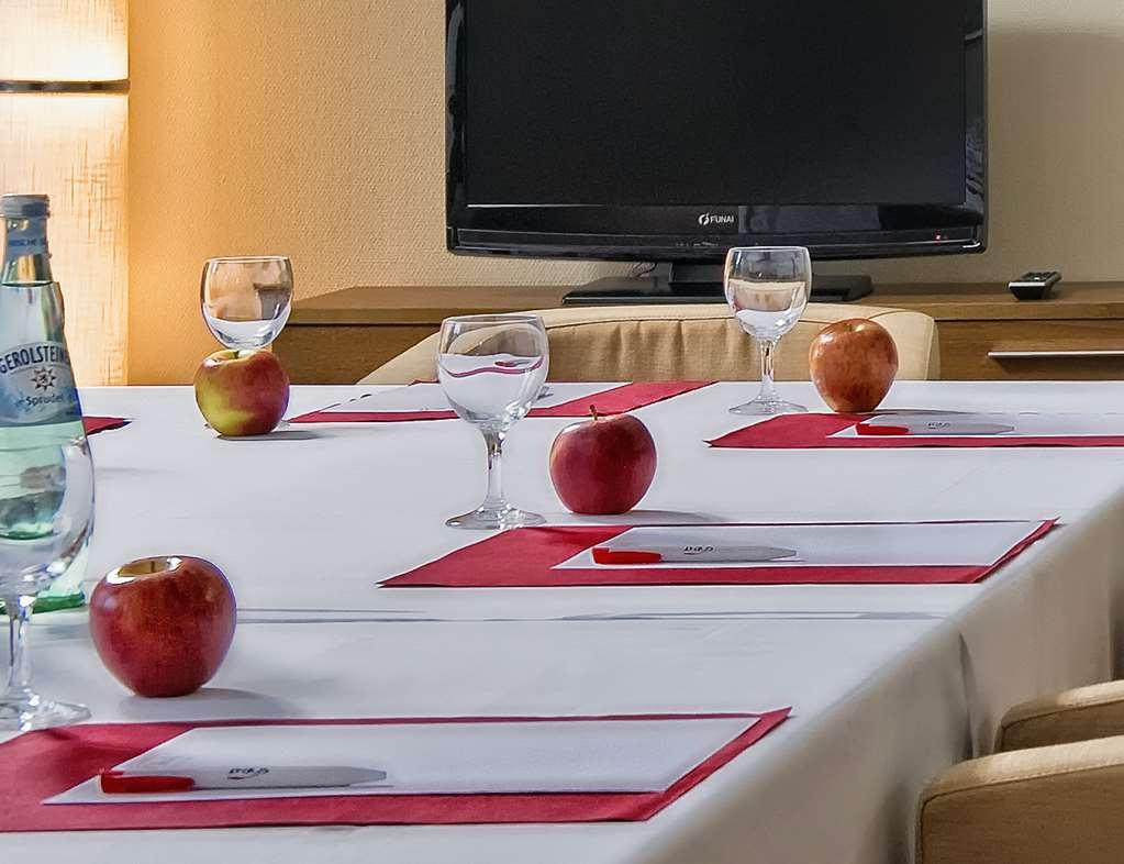 Sorat Hotel Котбус Удобства фото
