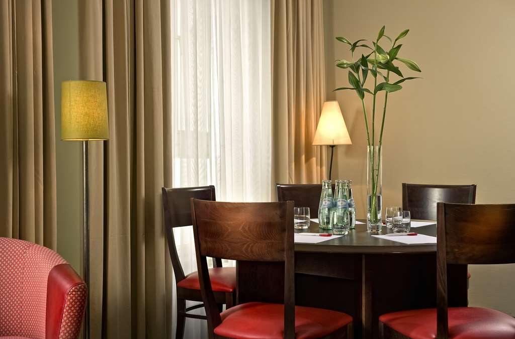 Sorat Hotel Котбус Удобства фото