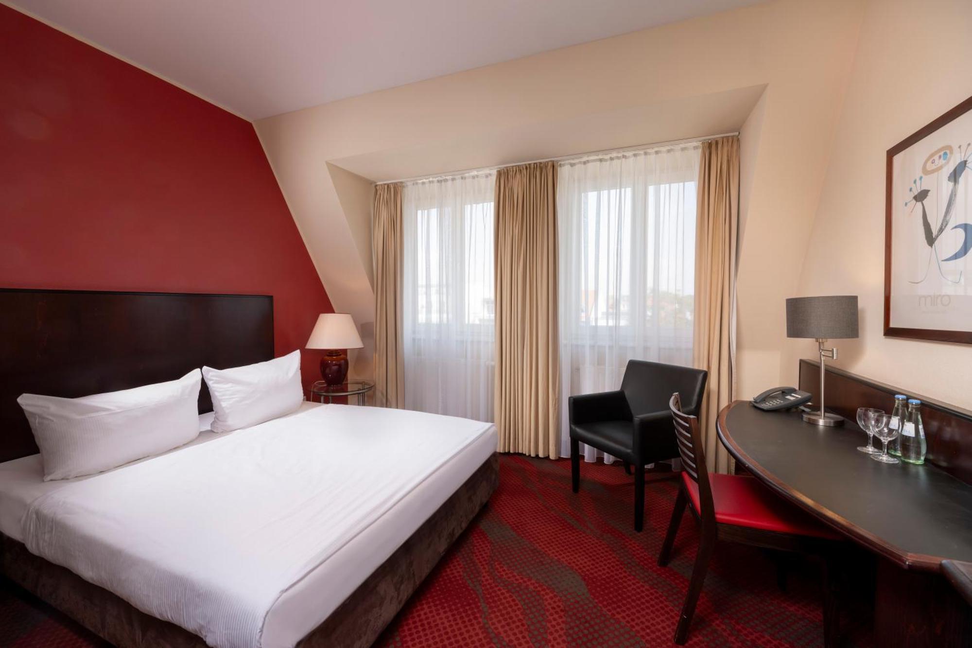 Sorat Hotel Котбус Экстерьер фото